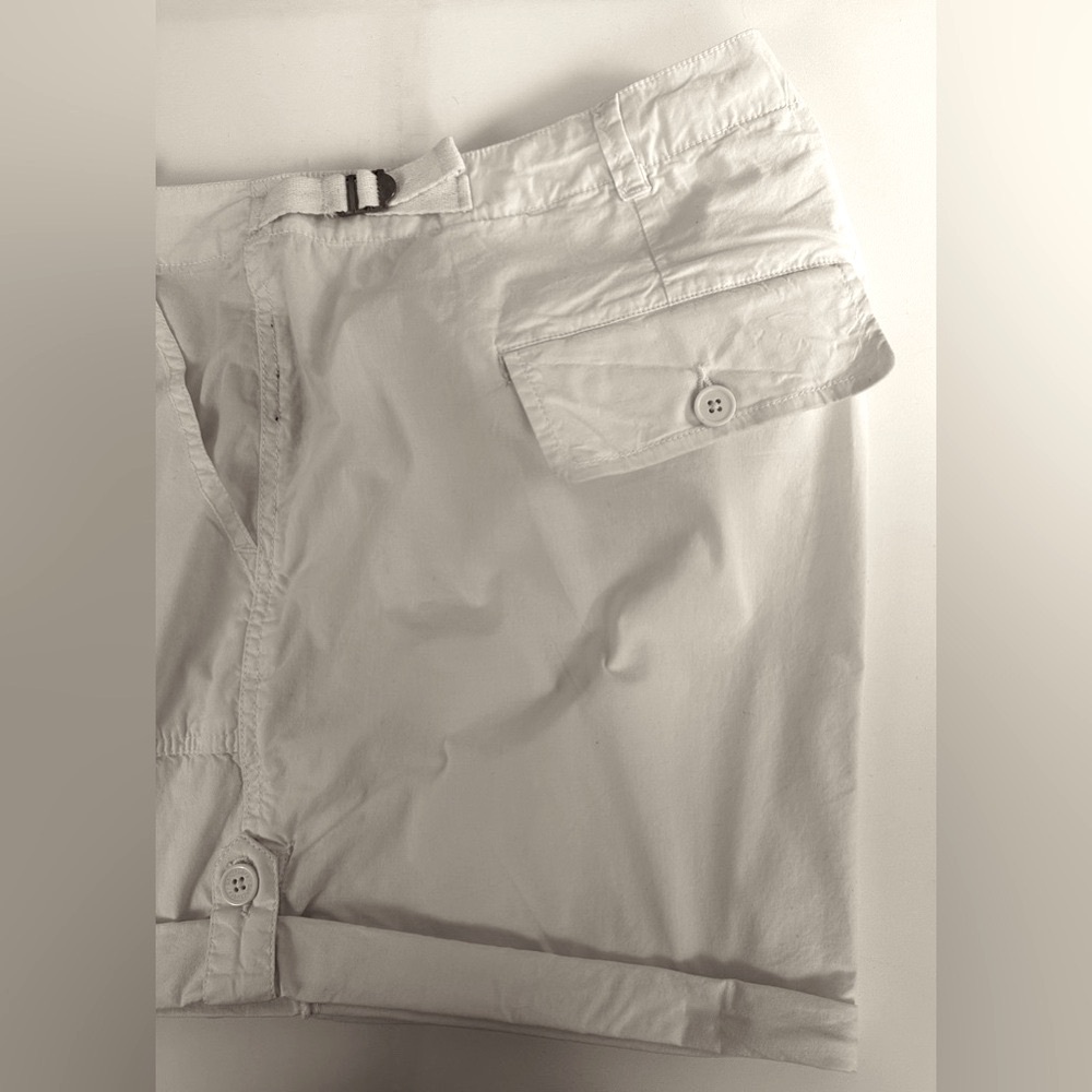 Sanctuary Standard Surplus Woman’s Plus 22W Warm White Cargo Short Rolle… - Picture 5 of 8